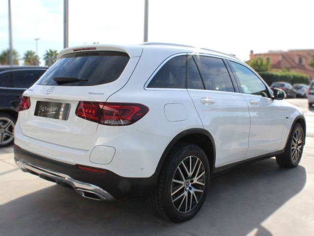 MERCEDES-BENZ GLC 300 usata, con Alzacristalli elettrici