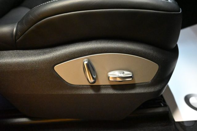 PORSCHE Macan usata 73