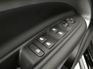 JEEP Avenger usata, con Volante in pelle