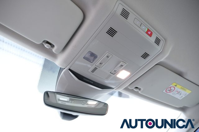 VOLKSWAGEN T-Roc usata, con Sistema di chiamata d