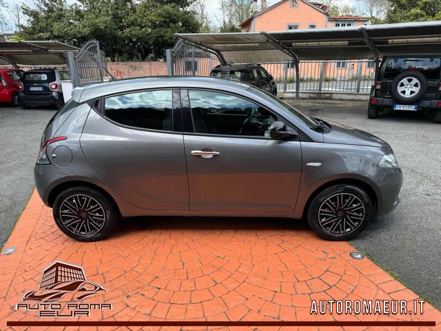 LANCIA Ypsilon usata, con Boardcomputer