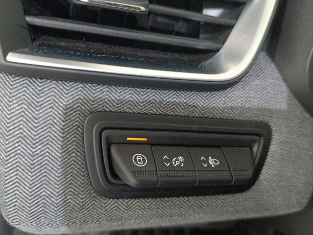 RENAULT Clio usata, con Bluetooth