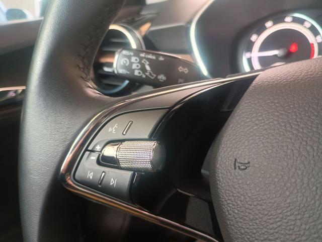 SKODA Fabia usata, con Bluetooth