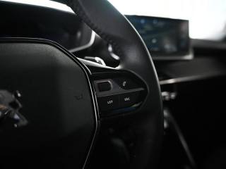 PEUGEOT 2008 usata, con Sedile posteriore sdoppiato