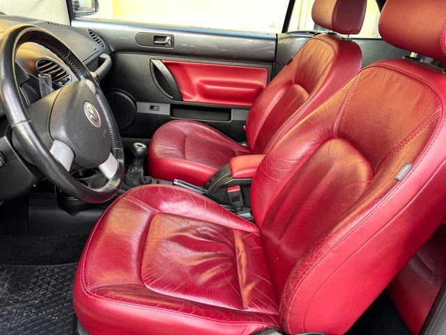 VOLKSWAGEN New Beetle usata, con Boardcomputer