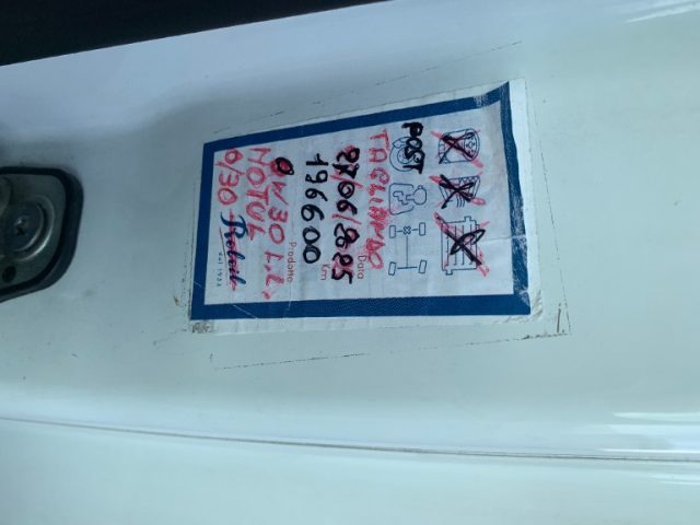 PEUGEOT Expert usata, con USB