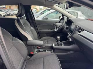 RENAULT Captur usata, con Controllo automatico clima