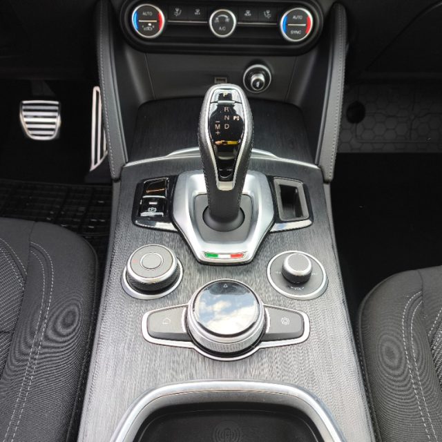 ALFA ROMEO Stelvio usata 7