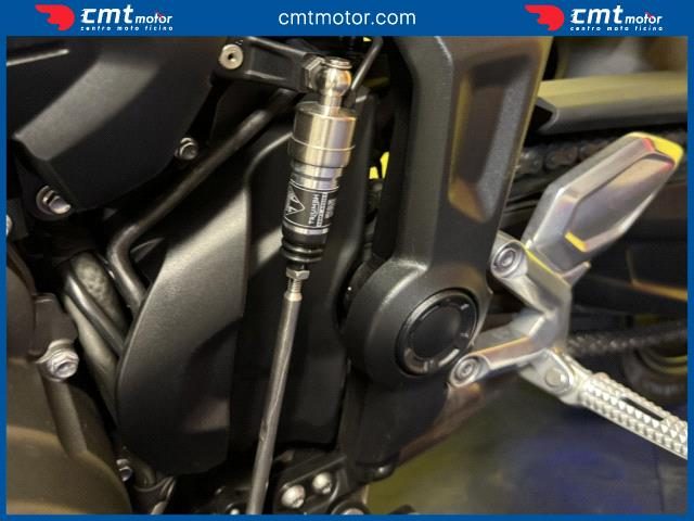 TRIUMPH Trident 660 usata 6