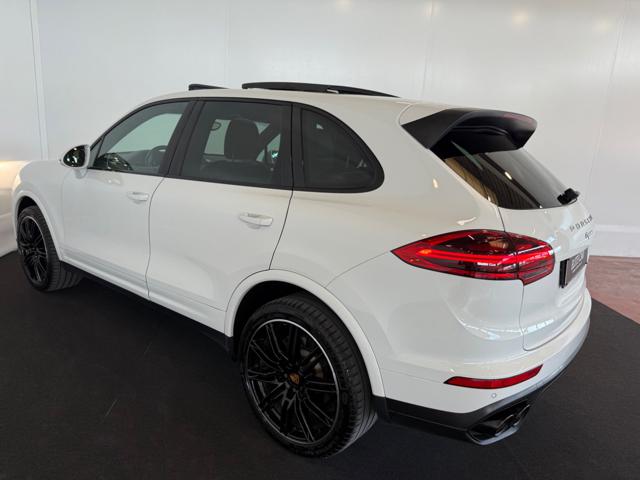 PORSCHE Cayenne usata, con Alzacristalli elettrici