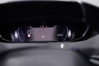 PEUGEOT 5008 usata, con USB