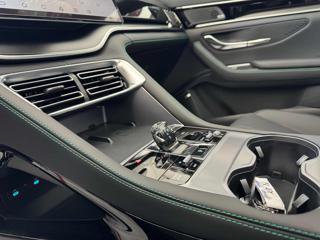 BYD Seal usata, con Sedile posteriore sdoppiato