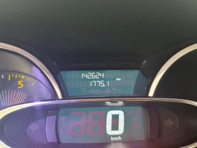 RENAULT Clio usata 21