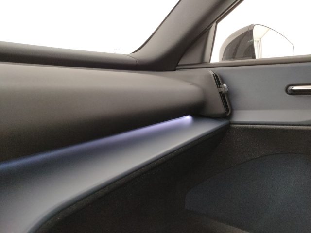 VOLVO EX30 usata, con USB
