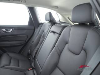 VOLVO XC60 usata 9