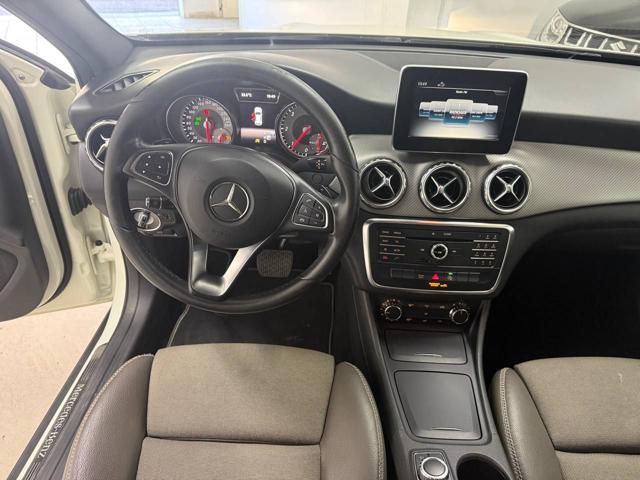 MERCEDES-BENZ GLA 180 usata, con Climatizzatore