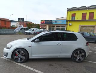 VOLKSWAGEN Golf GTI usata, con Airbag