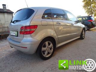 MERCEDES-BENZ B 200 usata, con Cerchi in lega