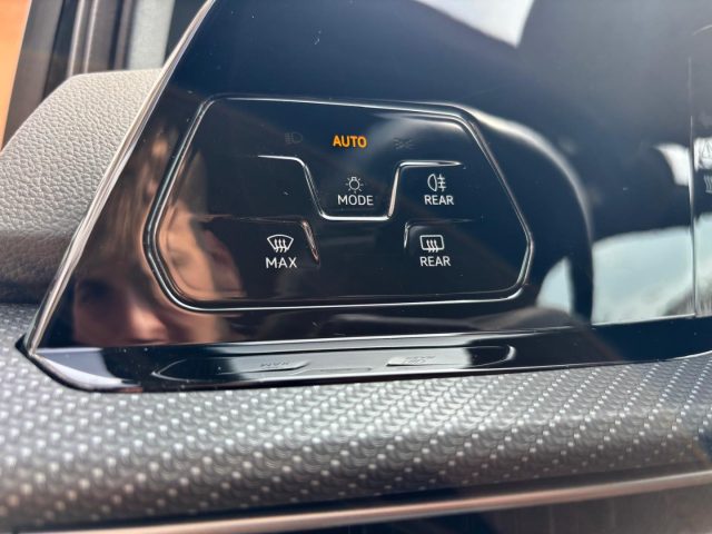 VOLKSWAGEN Golf usata, con Vetri oscurati
