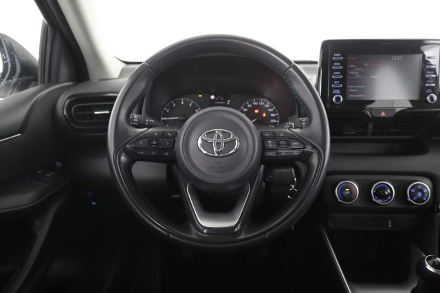 TOYOTA Yaris usata 5