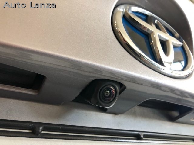 TOYOTA C-HR usata, con Autoradio