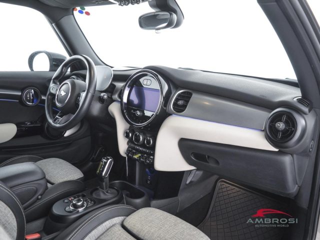 MINI Cooper SE usata 11