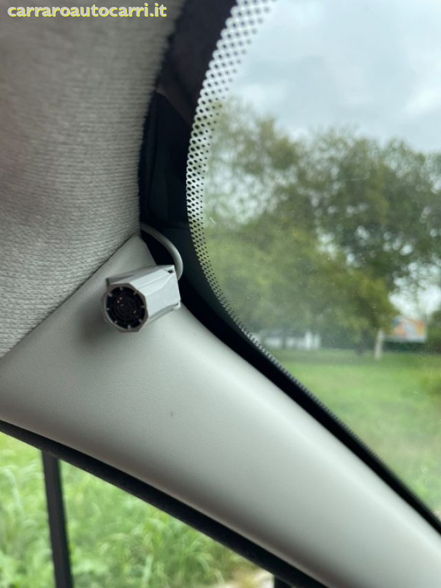 NISSAN NV300 usata, con Chiusura centralizzata telecomandata