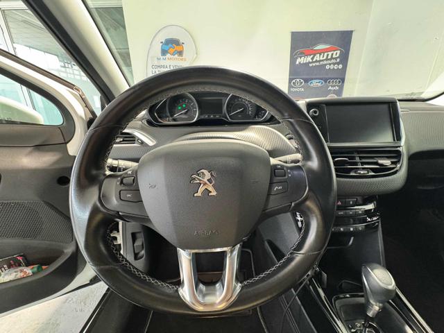 PEUGEOT 2008 usata, con Controllo automatico clima