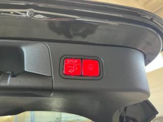 MERCEDES-BENZ B 200 usata, con Interni in pelle