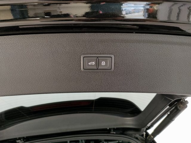 AUDI Q5 usata, con USB