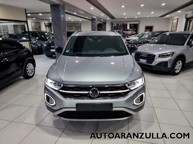 VOLKSWAGEN T-Roc usata, con Airbag
