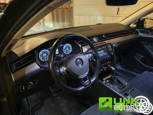 VOLKSWAGEN Passat usata, con Chiusura centralizzata