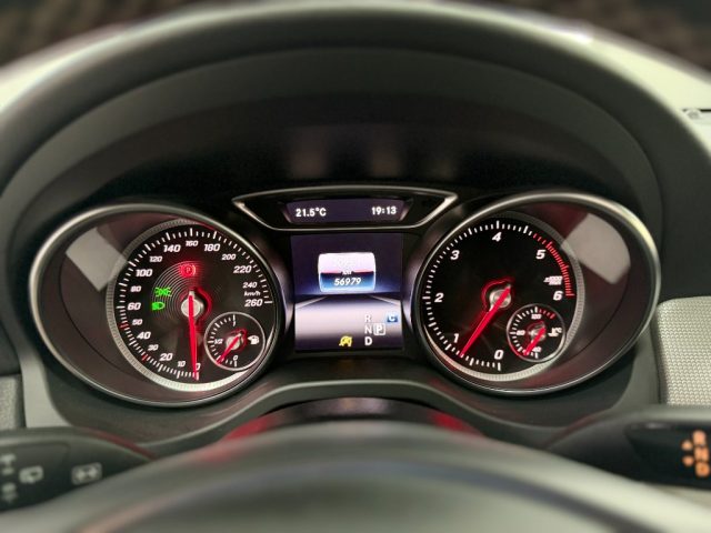 MERCEDES-BENZ GLA 200 usata, con Chiusura centralizzata telecomandata