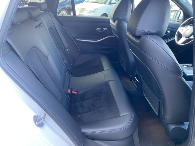 BMW 320 usata, con Luci diurne LED