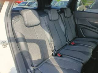 PEUGEOT 5008 usata, con Servosterzo