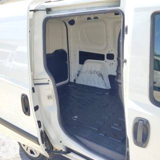 FIAT Doblo usata 16