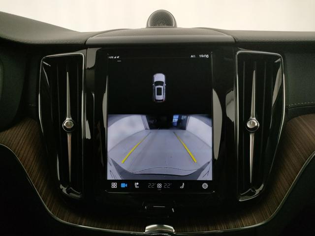 VOLVO XC60 usata, con USB