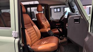 LAND ROVER Defender usata, con ESP