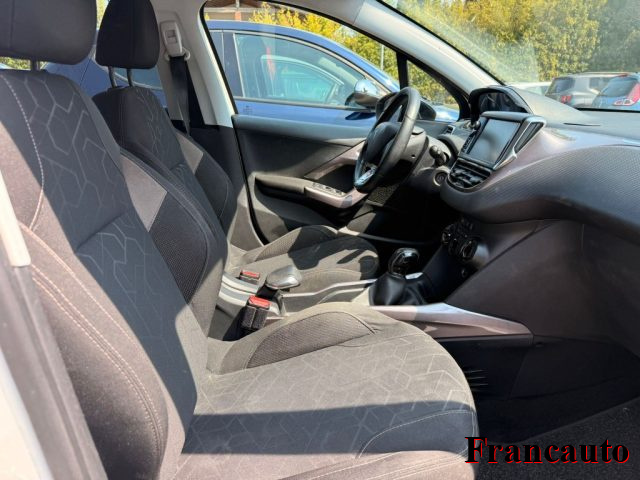 PEUGEOT 2008 usata, con Boardcomputer