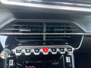 PEUGEOT 2008 usata, con Lettore CD