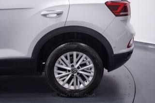 VOLKSWAGEN T-Roc usata, con Isofix