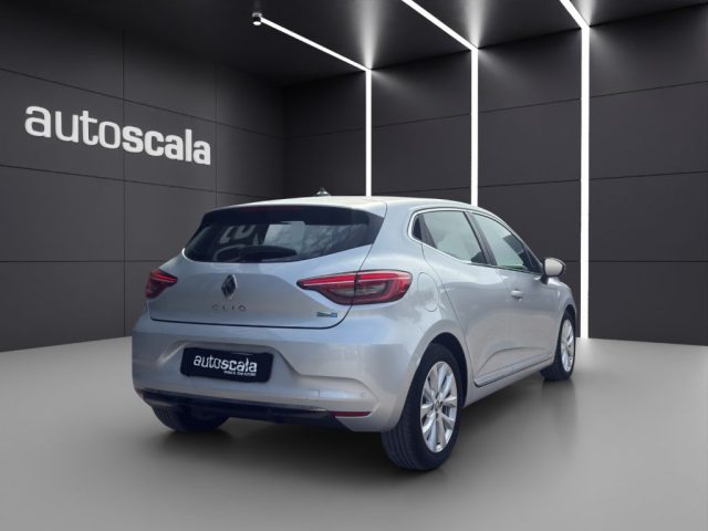 RENAULT Clio usata, con Alzacristalli elettrici