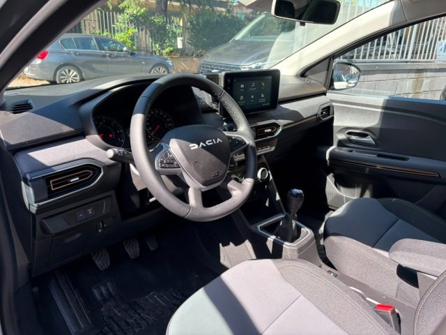 DACIA Sandero usata, con Autoradio