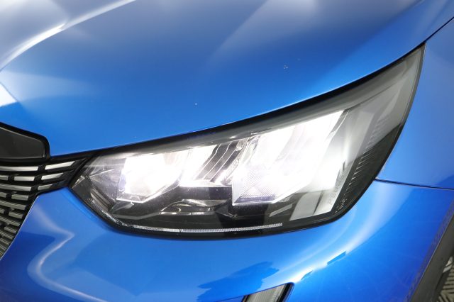 PEUGEOT 2008 usata 7