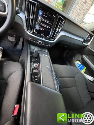 VOLVO V60 usata, con Portellone posteriore elettrico
