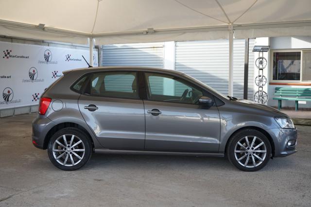 VOLKSWAGEN Polo usata, con Autoradio