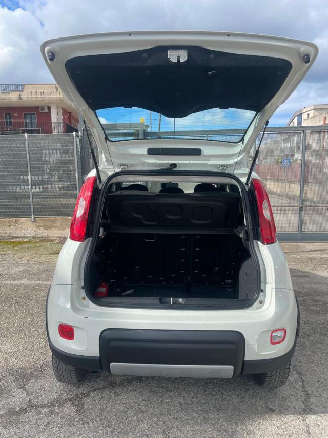 FIAT New Panda usata 15