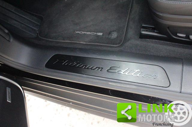 PORSCHE Panamera usata, con Sedile posteriore sdoppiato