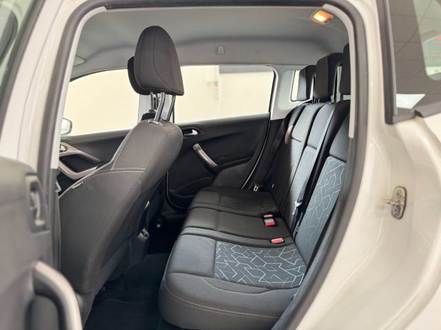 PEUGEOT 2008 usata, con Cruise Control