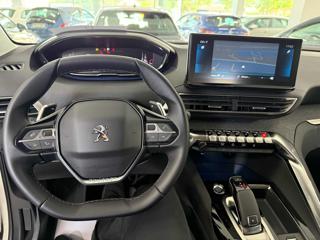 PEUGEOT 3008 usata, con Climatizzatore automatico, 2 zone